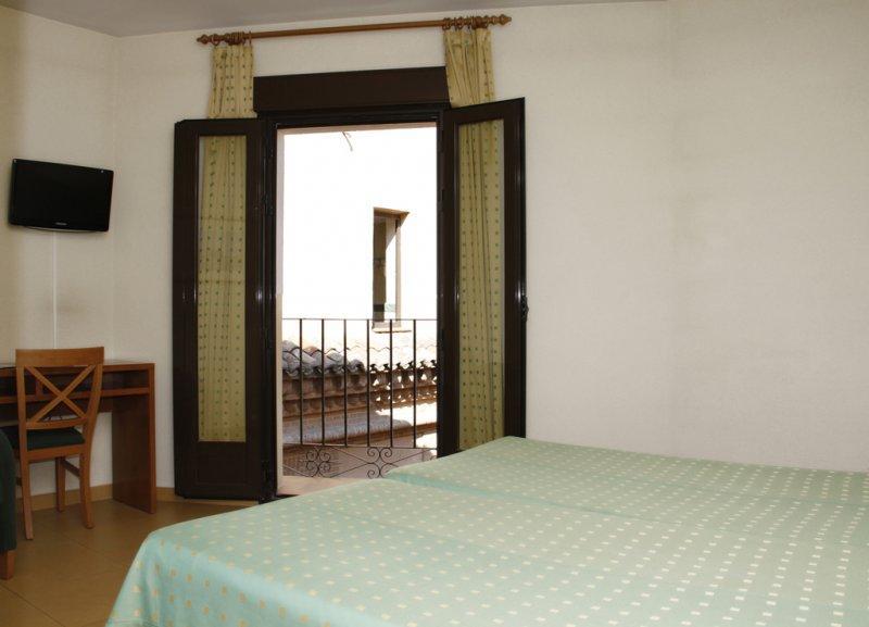 Hotel Yit Conquista De Toledo טולדו מראה חיצוני תמונה